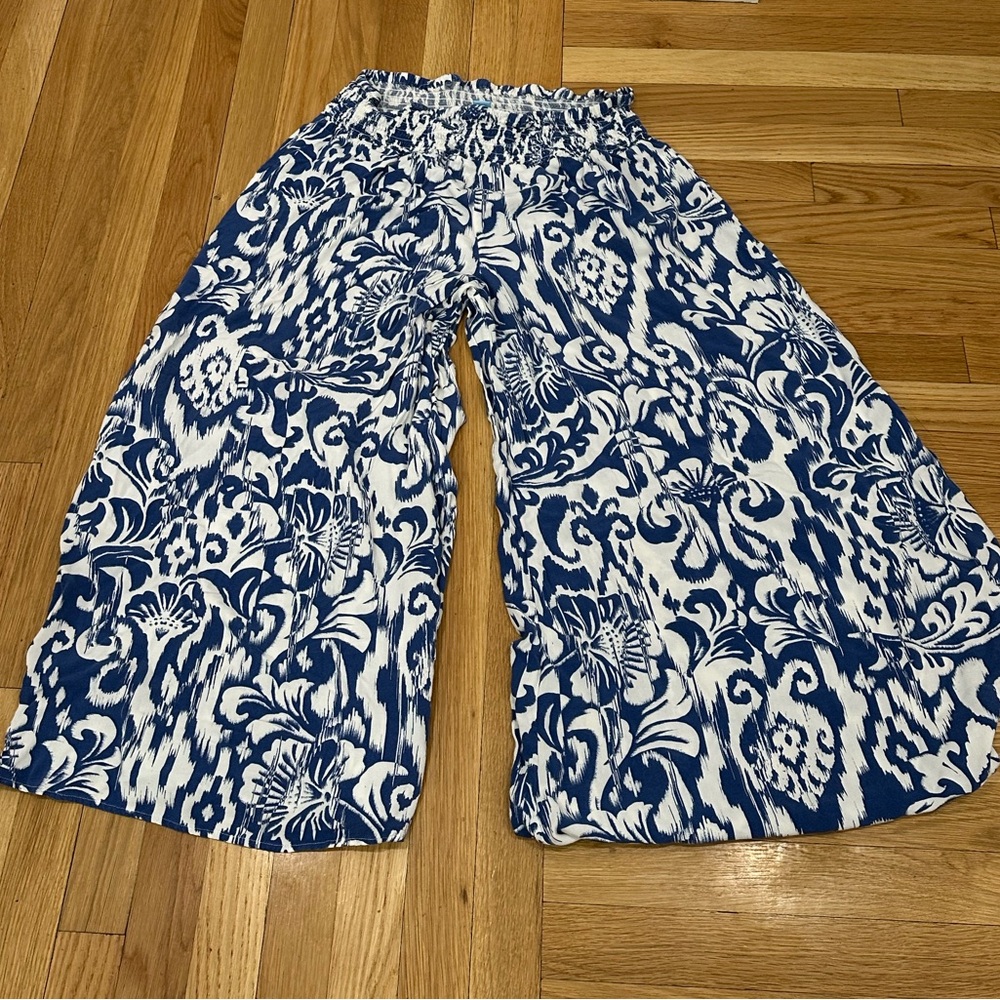 BoHo, blue and white wide leg peasant pants by CeCe Festival Vacation Beach